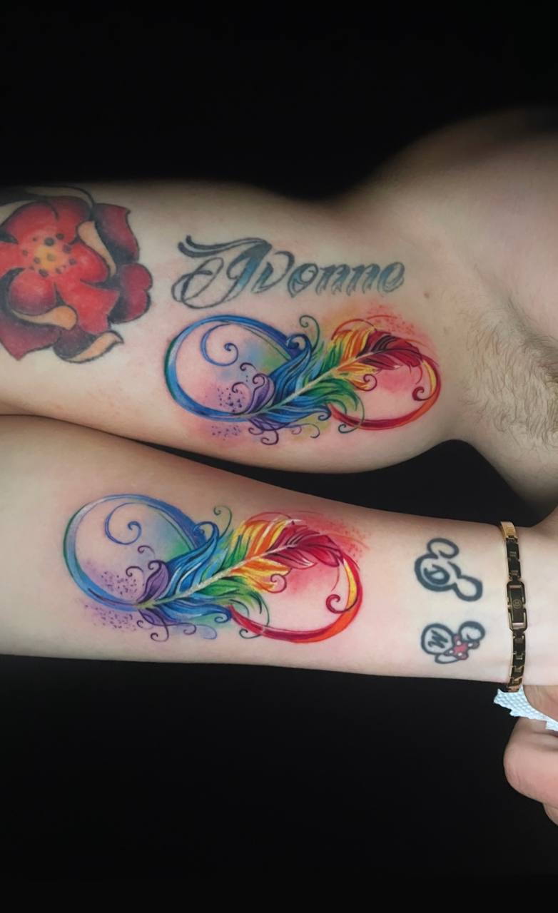 Tatuaggi di coppia coordinati a Miami: progetta il tuo legame, image size:782x1280